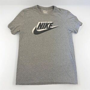VTG Nike Tee Athletic Cut T-Shirt Swoosh Graphic Tee Logo Mens Size M Grey Crew